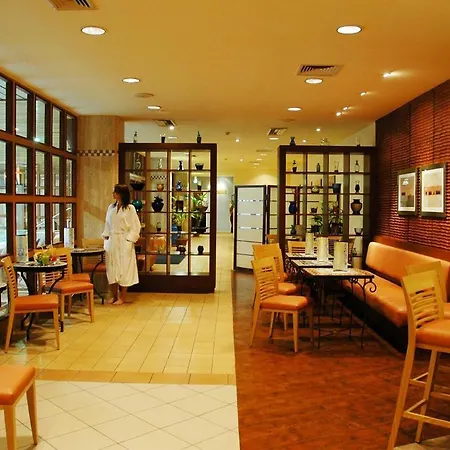 Verdi Aquincum Hotel 4*