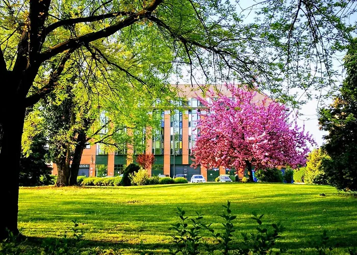 Hotel Verdi Aquincum 4*