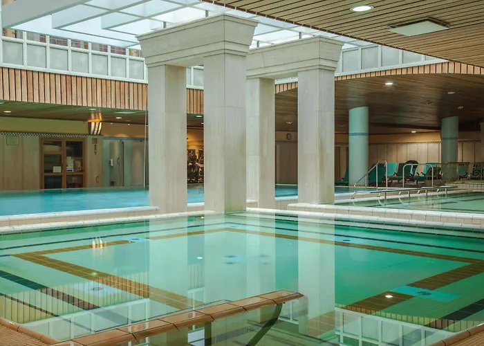 호텔 Verdi Aquincum 4*