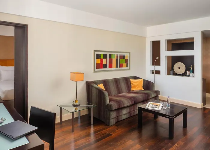 호텔 Verdi Aquincum 4*