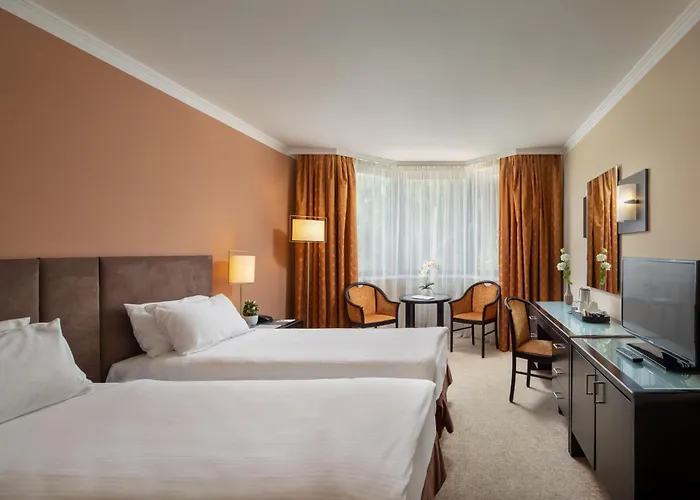 Szálloda The Aquincum 4*